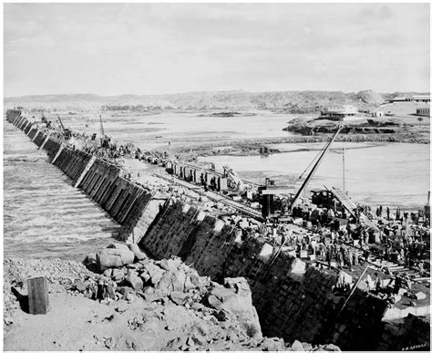 Aswan Dam under construction 1902 | Aswan dam, Aswan, Fine art