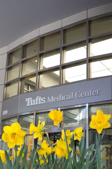 Tufts Medical Center - Teen Cancer America