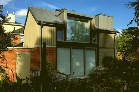 Contemporary Coachhouse Conversion - Cheltenham - Leckhampton Builders