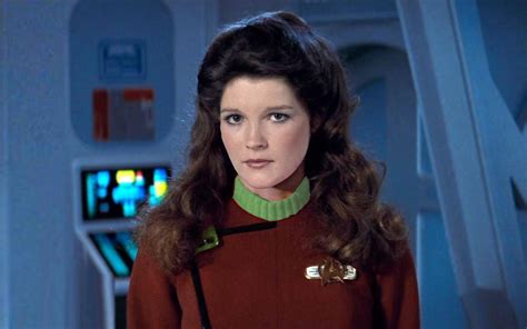 Kathryn Janeway - VOYAGER - ROLAND CARSON