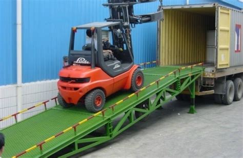 Forklift Ramp DESIGN How to build a forklift ramp? Loading dock ramps