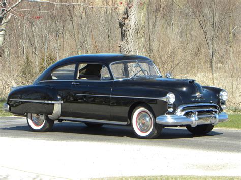 1950 Oldsmobile Rocket 88 | Volo Museum