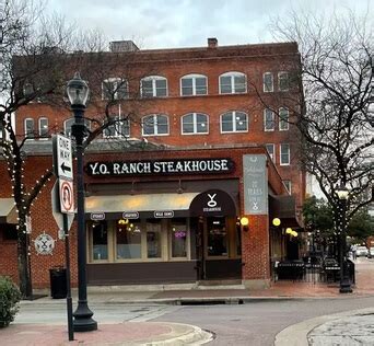 The Perfect Downtown Dallas Steakhouse Lunch Date - Y.O. Ranch Steakhouse