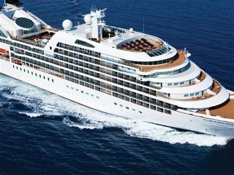 Small Luxury Cruise Ships | Best Small Ship Cruise Line