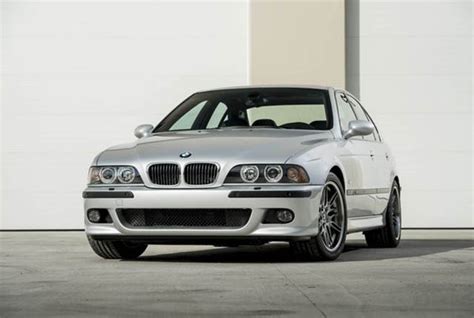 Why this 2002 BMW is valued at R2.6 million – BusinessTech