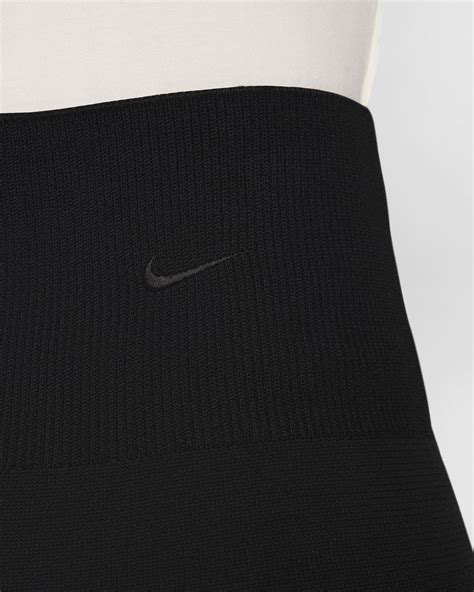 Nike Sportswear Chill Knit Women's Tight High-Waisted Jumper Flared Trousers. Nike IN