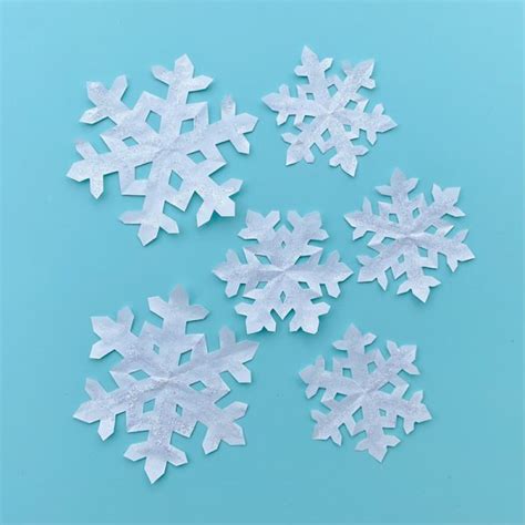 Fiocco di neve origami - Lavoretti - Ghiotto e Pastrocchio