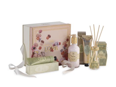 Gift Set Embrace Love | SABON