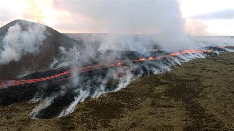 Island Vulkan Aktuell: A Captivating Chronicle of Volcanic Activity and ...