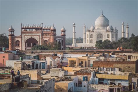 11 Top Agra Homestays and Hotels with a Taj Mahal View