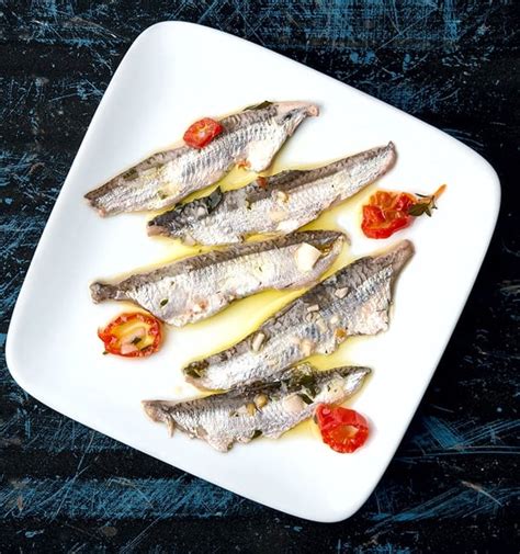 How to Make Cured White Anchovies