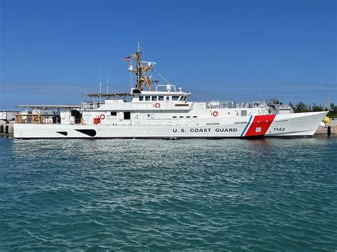 Bollinger delivers USCG's 42nd Fast Response Cutter "Robert Goldman ...