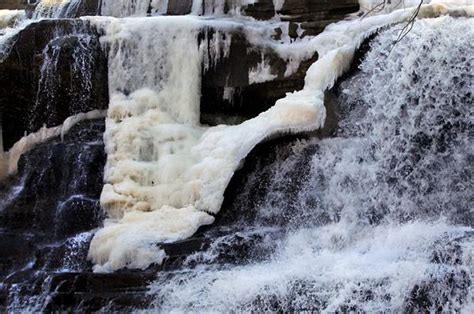 It's so cold the Cuyahoga Valley National Park cancels weekend hikes ...