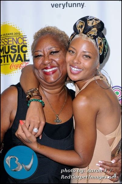 BlackVibes.com :: Eva Marcille and her Mom