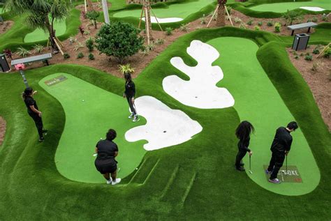 Tiger Woods' Popstroke in Katy adds final touches before grand opening