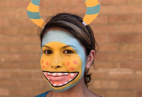 Halloween Face Paint – Super Simple Monster - Super Simple