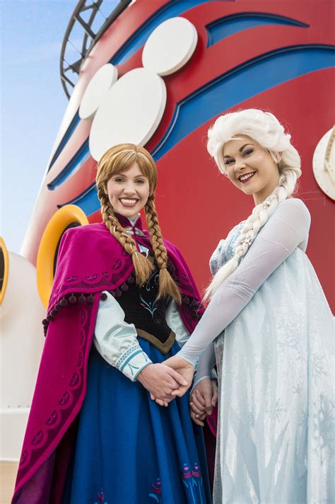 Disney Cruise Line: ‘Frozen’ Characters take to the Sea