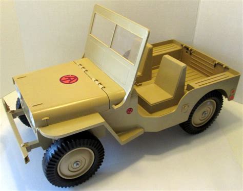 1970 Early Vintage Hasbro GI Joe Adventure Team Tan Desert Patrol Jeep ...