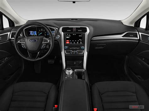 2018 Ford Fusion Hybrid Interior | U.S. News & World Report