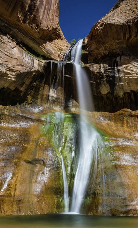 Lower Calf Creek Falls by Philipp Arnold