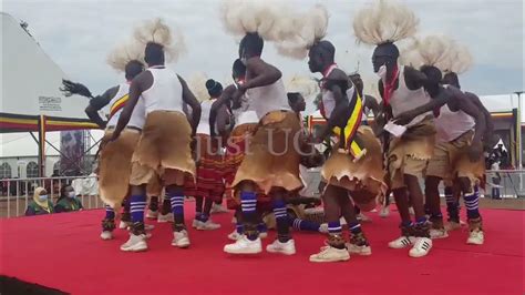 Acholi Traditional Dance - YouTube