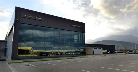 Jaguar Land Rover opens factory in Brazil - CoventryLive