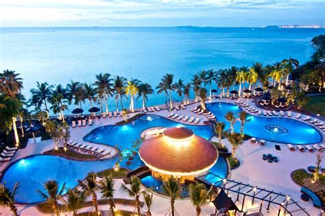 11 Best Luxury Resorts & Hotels in PATTAYA - [2020 Updated]