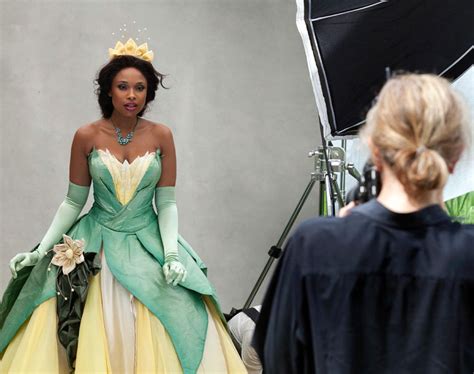 Disney-Inspired Celebrity Portraits By Annie Leibovitz | DeMilked