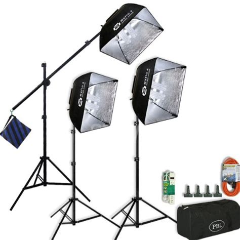 #> Cheap : PHOTO STUDIO LIGHTING KIT 4800 WATTS FLUORESCENT LIGHT KIT WITH BOOM Steve Kaeser ...