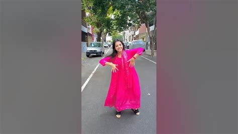 Gulabi Sharara Viral Girl | Gulabi Sharara Viral Reel | #shorts #gulabisharara - YouTube