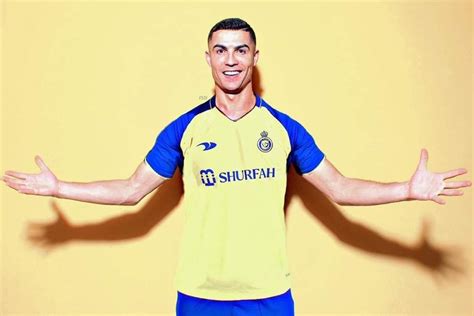 Cristiano Ronaldo Al Nassr Images & HD Wallpapers for Free Download: CR7 HD Photos in Al Nassr ...