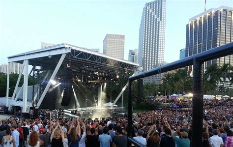 FPL SOLAR AMPHITHEATER AT BAYFRONT PARK (Miami) - All You Need to Know ...