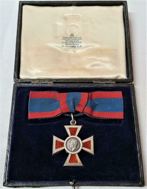 WW1 British Royal Red Cross Medal (Associate) 2nd Class in original Garrard case | JB Military ...