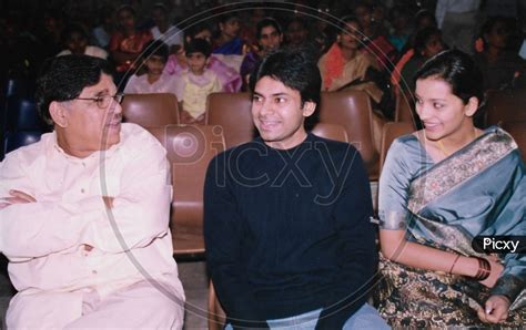 Image of Telugu Film Producer Allu Aravind with Pawan Kalyan and Renu Desai-JU925005-Picxy