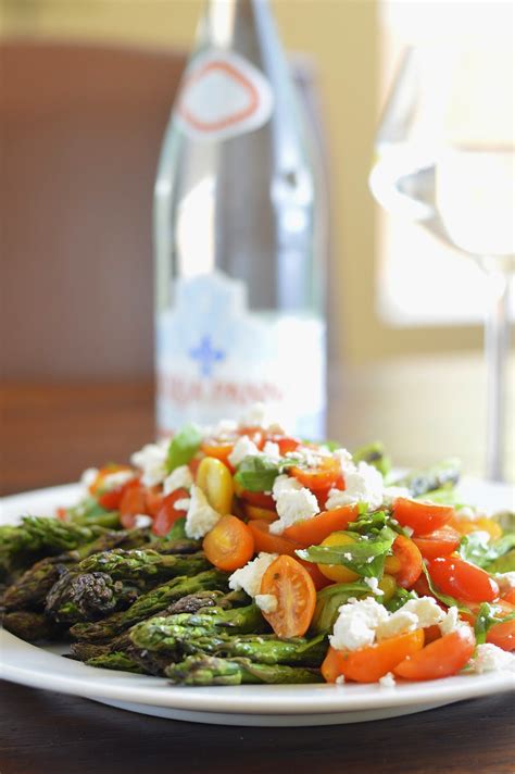 Grilled Asparagus with Tomato Salad and Goat Cheese | Virtually Homemade: Grilled Asparagus with ...