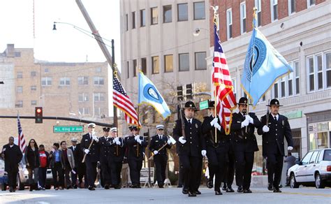 Mark Kodiak Ukena: Waukegan Veterans Day Parade and Ceremony