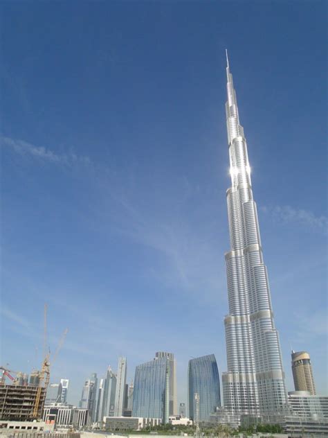 The Tallest Building IN THE WORLD!!!