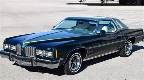 1977 Pontiac Grand Prix Sj VIN: 2H57Z7A243447 - CLASSIC.COM