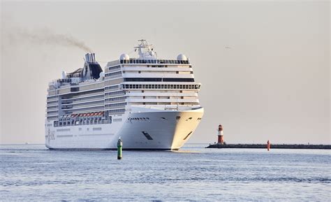 Rostock Port: Ships in Port