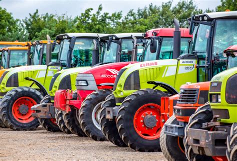 Chart: Which tractor brands are ranked the best...and worst? - Agriland.ie