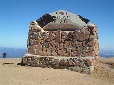 Pikes Peak Summit - September 2010 | Pikes peak, Favorite places, Places ive been