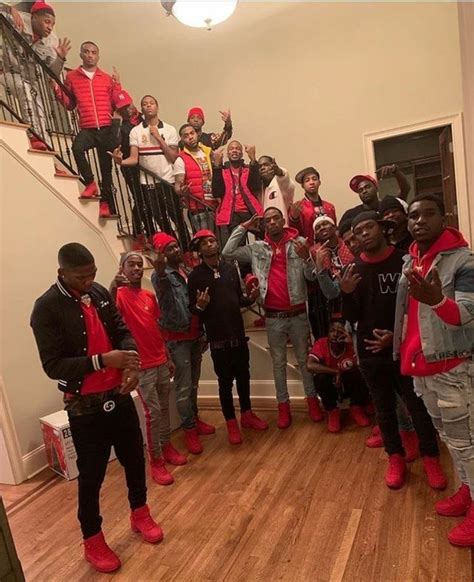 #bloodgang #gangster #red Gorgeous Black Men, Fine Black Men, Cute ...