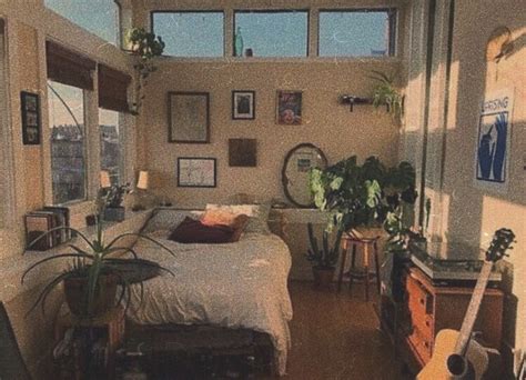 @deltarenee | Cozy room, Aesthetic bedroom, Dream rooms