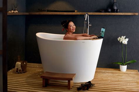 Japanese Style Bathtubs | Ofuro Bathtubs | Aquatica Bath EU