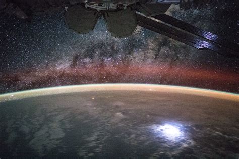 Milky Way time lapse | iss044e045215 (08/09/2015)-- View (pa… | Flickr