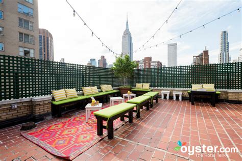 The 13 Best Hotel Rooftop Bars in NYC | Oyster.com