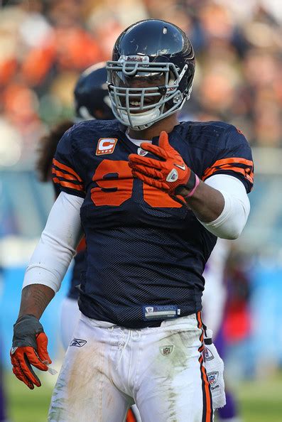 Julius Peppers Pictures - Minnesota Vikings v Chicago Bears - Zimbio