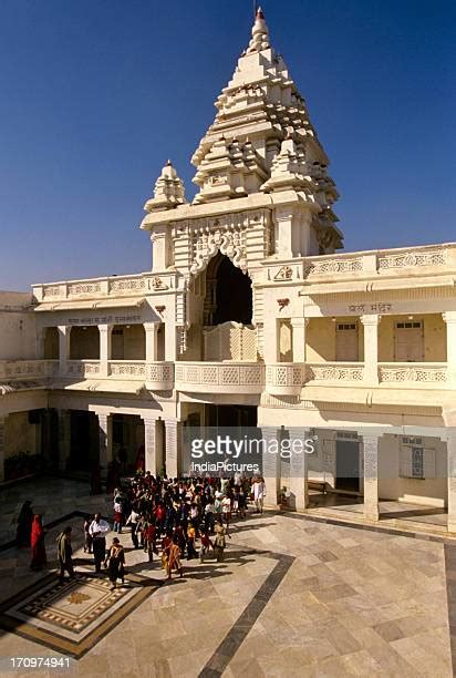 Kirti Mandir Porbandar Photos and Premium High Res Pictures - Getty Images