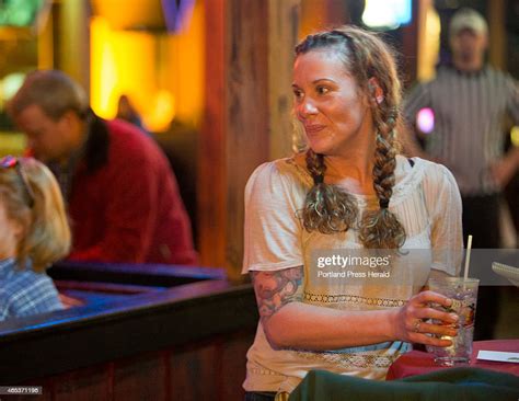 Improvisational comedy student Lindsey Hersey listens in on the... News Photo - Getty Images