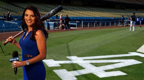 Dodgers broadcaster Alanna Rizzo is the team's go-to interviewer. How she earned players ...